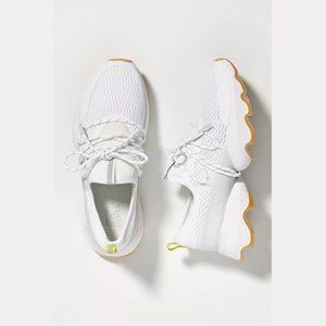 NEW Sorel Size 9 Women's Kinetic Impact Lace Sneakers *Rare, All-White Colorway*